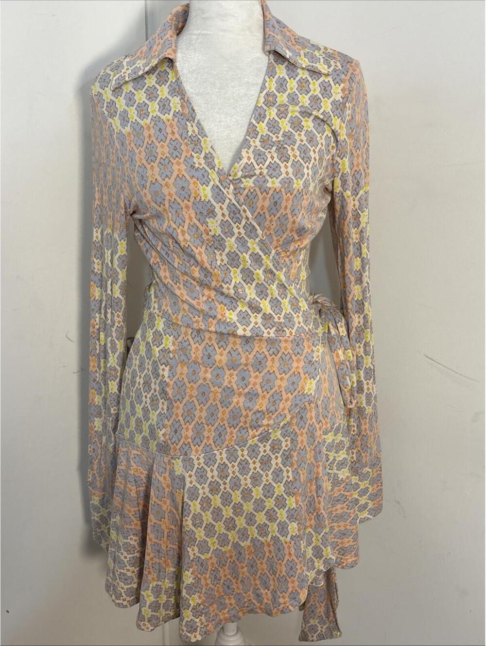 Pre-Owned Free People Orange Size Large Wrap Knee Small/medium Long Sleeve Dress